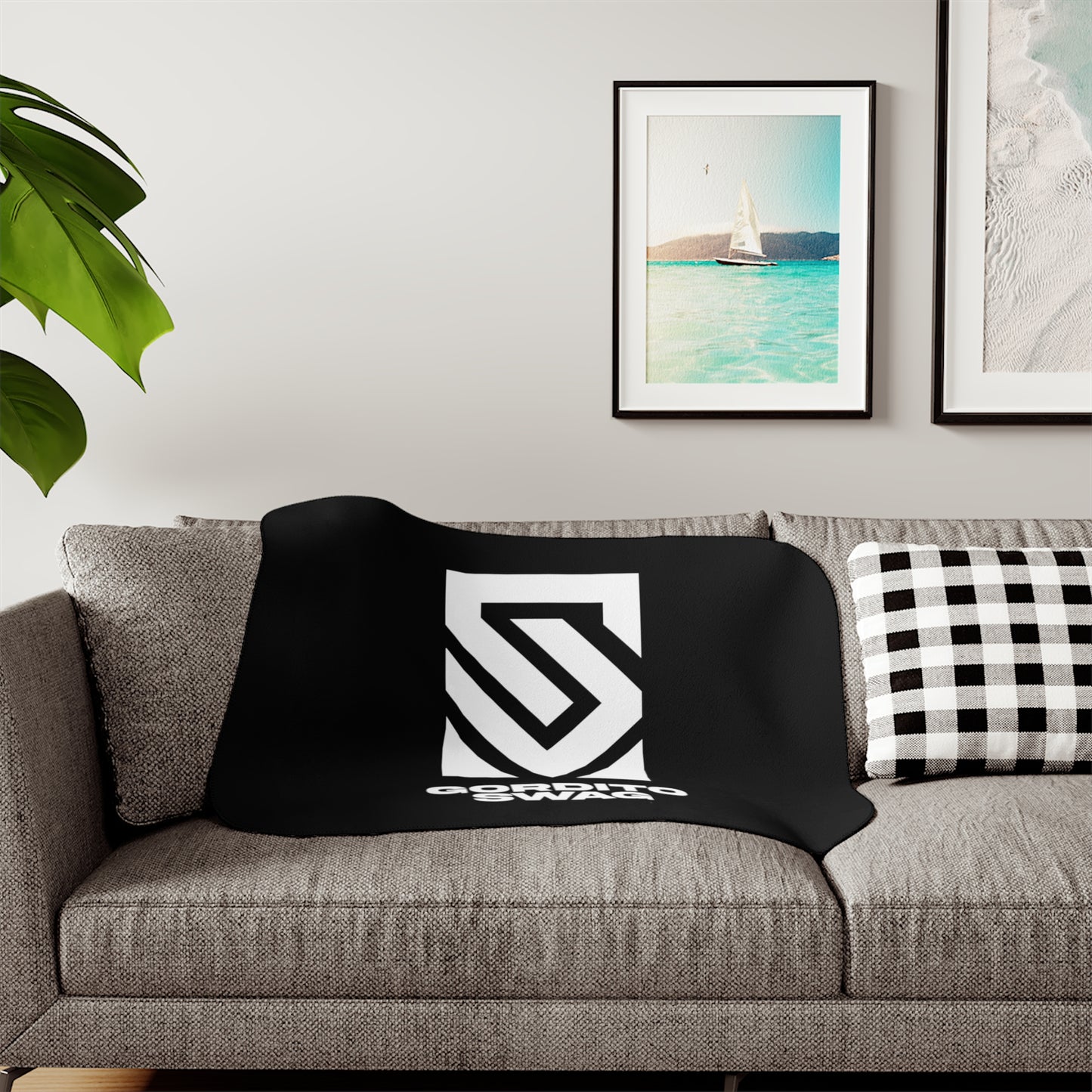 Cuddle with el Gordito Sherpa Blanket, Two Colors